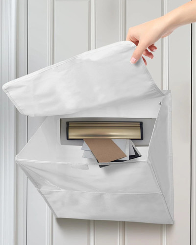 White mail slot catcher - white,